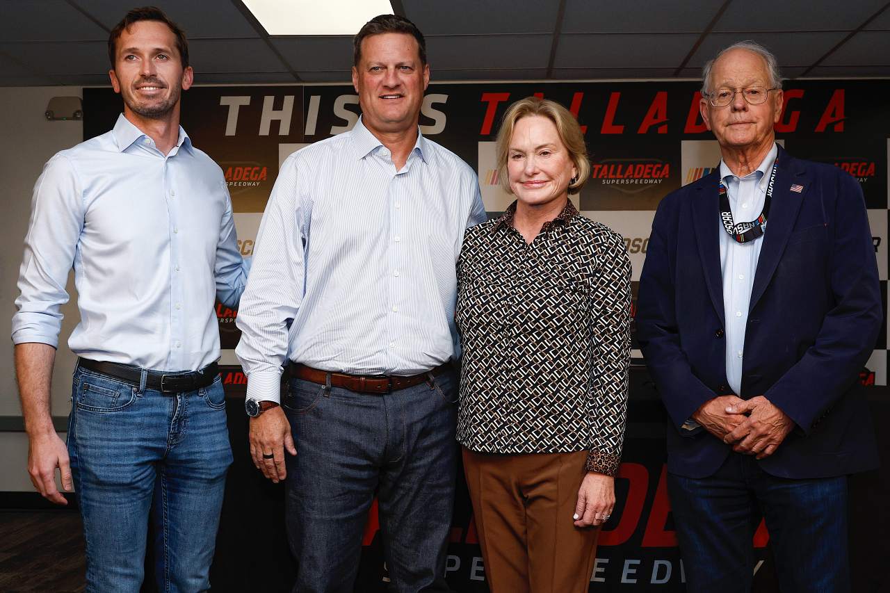 【WEEKLY ROUND UP】新世代“SUVストックカー”技術革新の象徴『SNG01』／NASCAR新CEO誕生の舞台裏