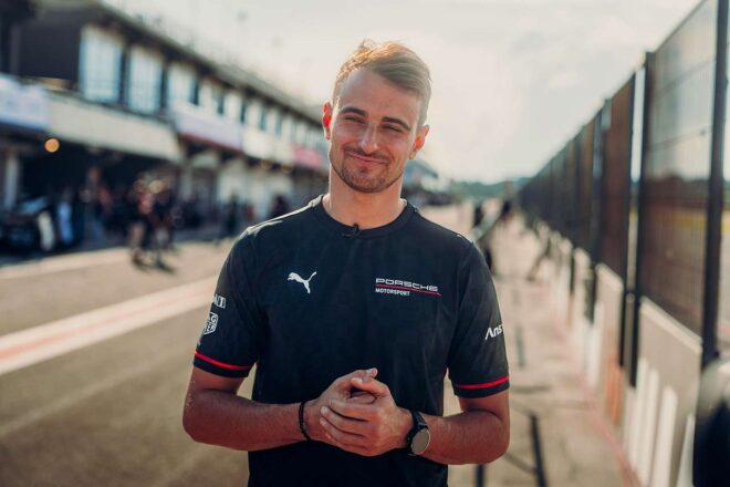 ニコ・ミューラー