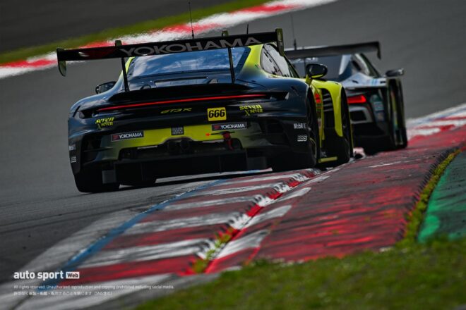 666号車seven x seven PORSCHE GT3R EVO