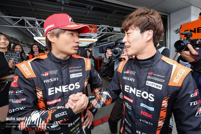 大嶋和也と福住仁嶺（ENEOS X PRIME GR Supra）