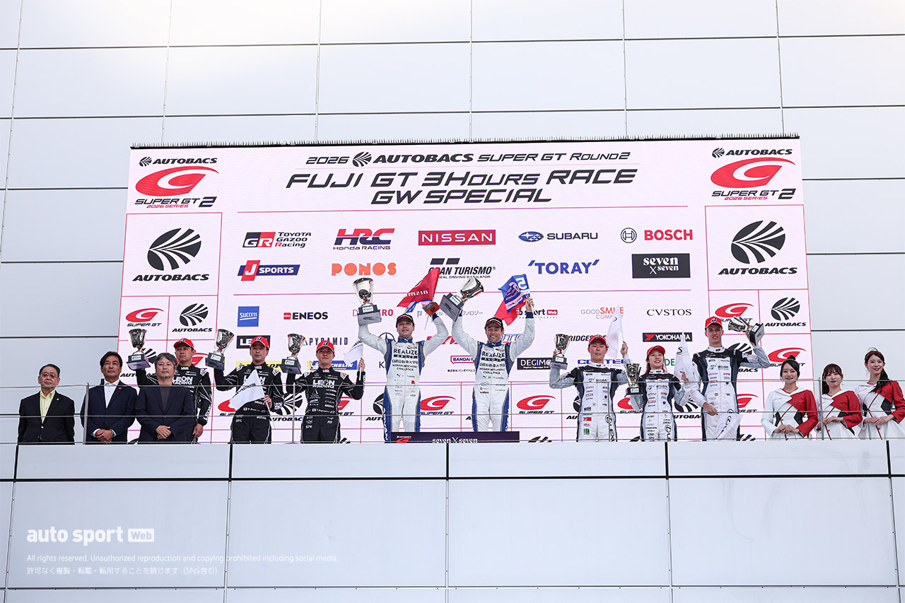 オリベイラ＆木村の新コンビが爆走、KONDO GT-Rが3年ぶり美酒。スバルBRZにトラブル【GT300決勝レポート】