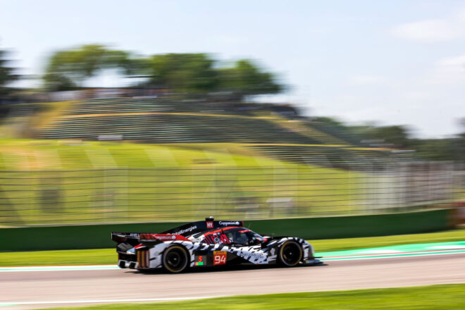 予選のスピンは「心臓が止まるような心境だった」とヤコブセン。期待の星がプジョーに初ポールをもたらす／WEC第2戦