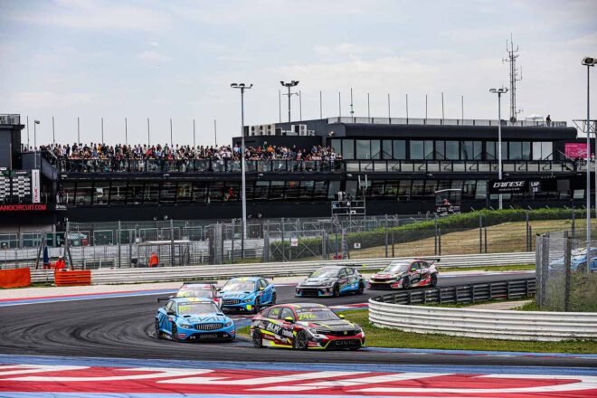 ヒョンデ陣営好発進。初登場『プリフェイスTCR』はマ・キンファの手でデビューウイン／TCRワールドツアー開幕戦