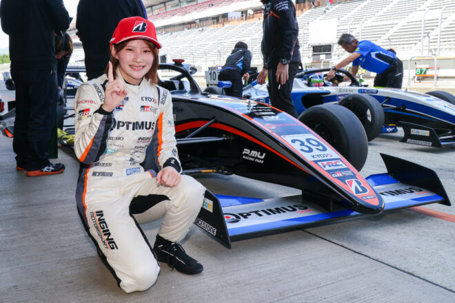 フォーミュラ2年目のKYOJO CUP開幕戦で富下李央菜が初優勝。F1アカデミー経験者の新人シコンテが表彰台獲得