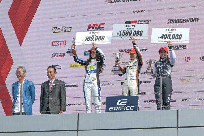 フォーミュラ2年目のKYOJO CUP開幕戦で富下李央菜が初優勝。F1アカデミー経験者の新人シコンテが表彰台獲得
