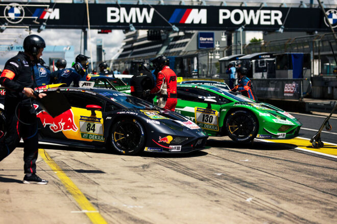 2026 ADACラベノール・ニュルブルクリンク24時間レース予選／レッドブル・チームABTの2台のランボルギーニ・ウラカンGT3エボ2