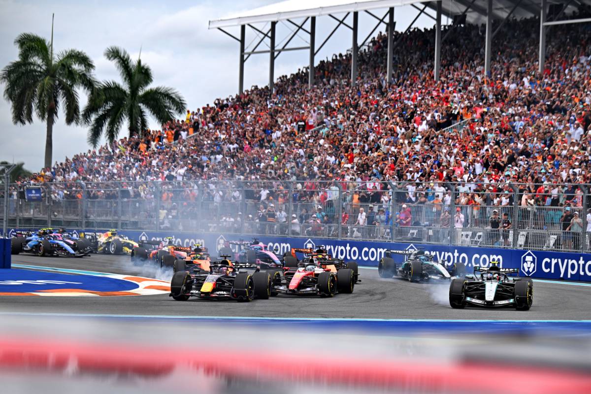 2026年F1第4戦マイアミGP決勝スタート　マックス・フェルスタッペン（レッドブル）、シャルル・ルクレール（フェラーリ）、アンドレア・キミ・アントネッリ（メルセデス）