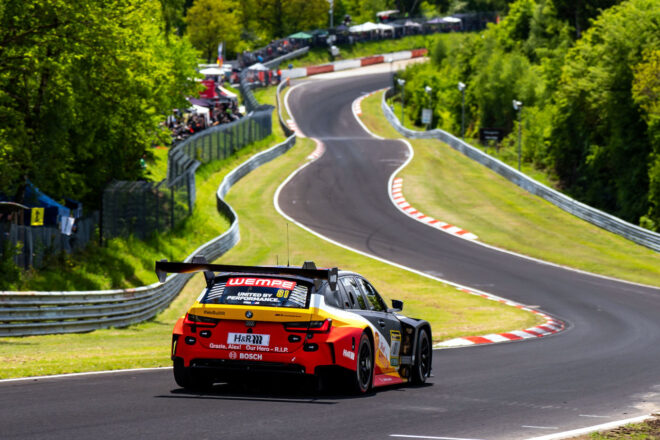 ユニークな『M3ツーリング』でのニュル24時間参戦を喜ぶデ・フィリッピ「トップ5を争えたら夢のよう」