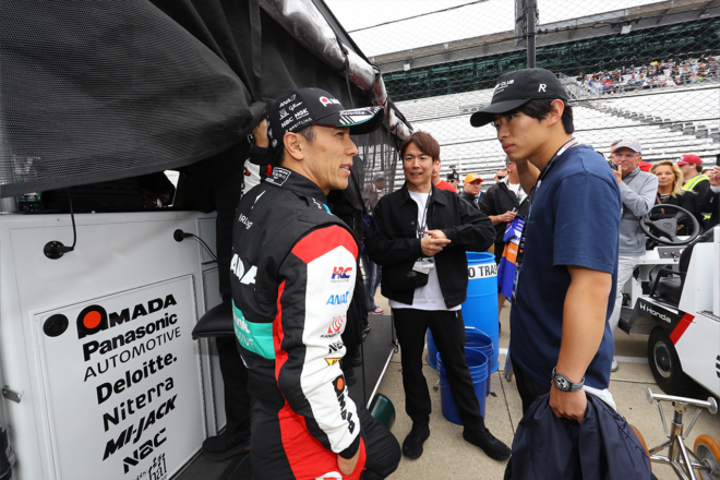 佐藤琢磨「去年の金曜日より確実にマシンは仕上がってます」と練習走行4日目は予選に向けて自信表す