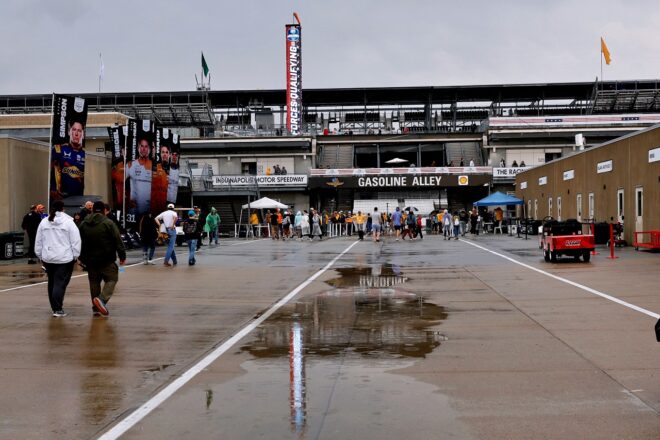 第110回インディアナポリス500マイルレース、予選初日は雨により走行できず。全車のアテンプトは2日目へ持ち越し