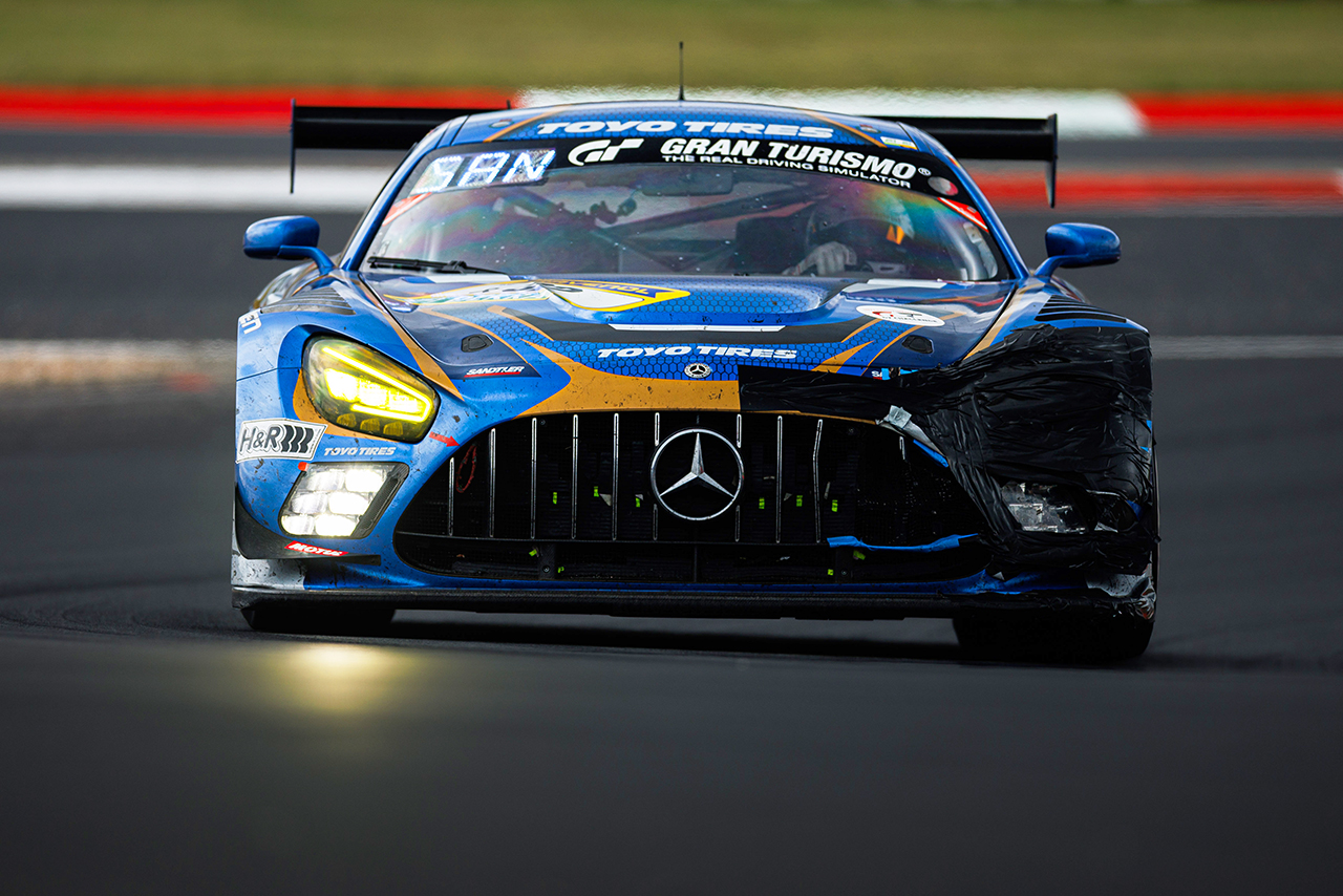 TOYO TIRES with Ring Racingの32号車メルセデスAMG GT3エボ／2026年ADACラベノール・ニュルブルクリンク24時間