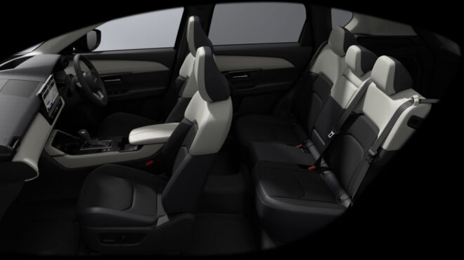 新型『マツダCX-5』発売。Mハイブリッド搭載の2.5L直噴エンジンを国内初採用し330万円から