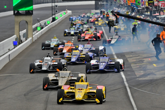【インディ500決勝直前】佐藤琢磨、史上7人目の3勝ドライバーなるか。12番手から追い上げ狙う