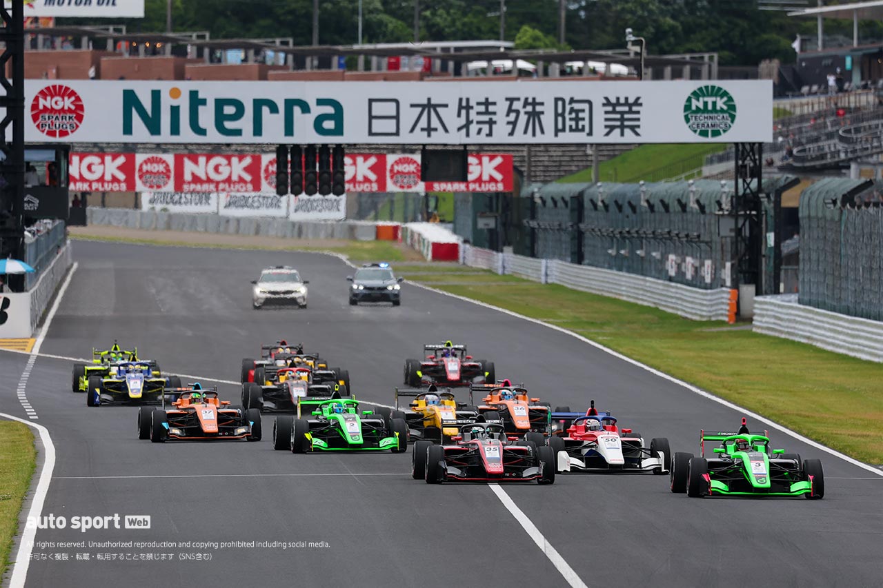 全日本スーパーフォーミュラ・ライツ選手権第7戦鈴鹿は梅垣清が逆転で初優勝を飾る