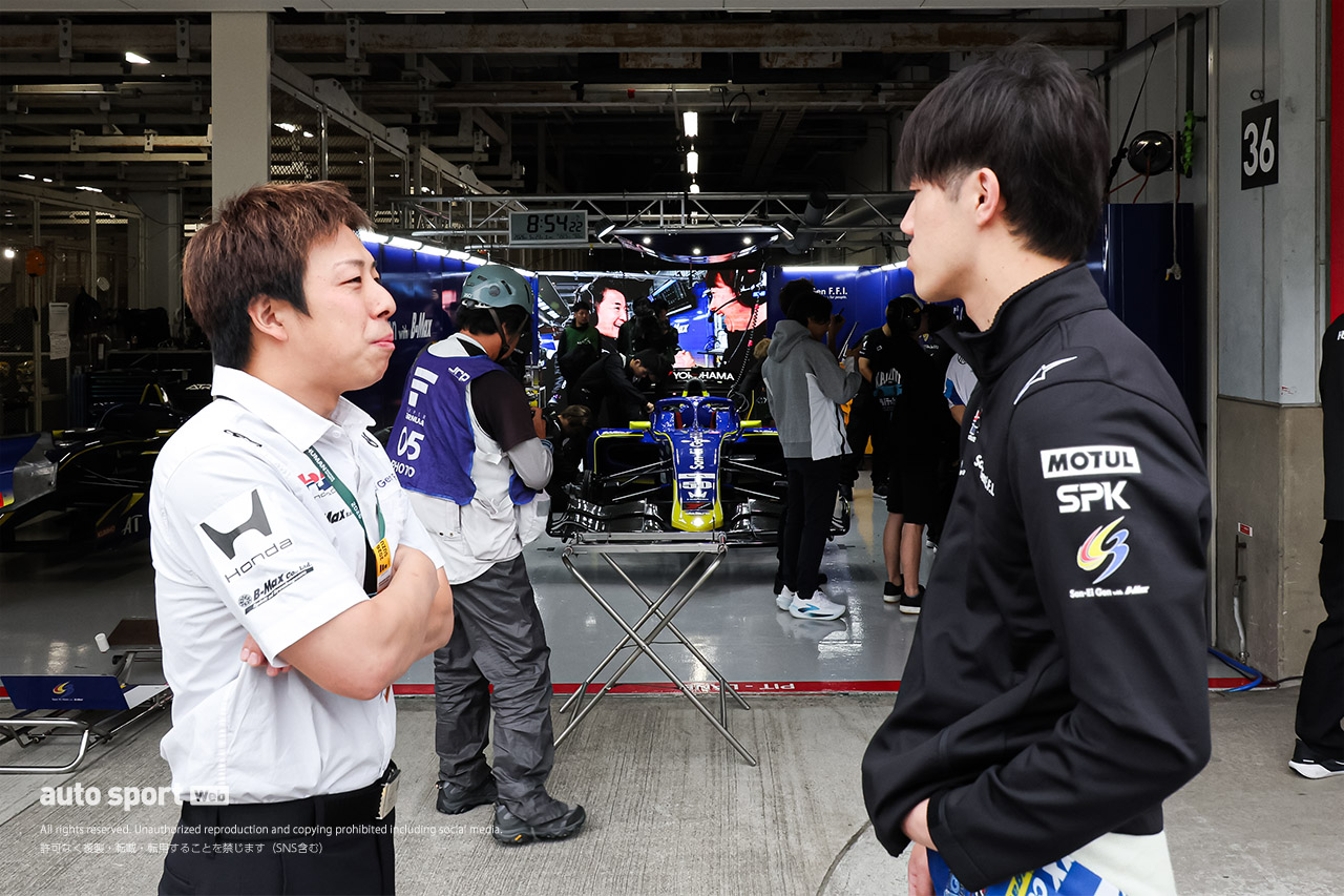 今関佳斗チーフエンジニアと野村勇斗（San-Ei Gen with B-Max）