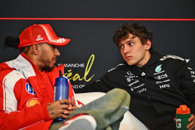 ルイス・ハミルトンとアンドレア・キミ・アントネッリ