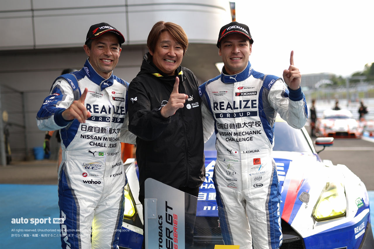 ジョアオ・パオロ・デ・オリベイラ／近藤真彦監督／木村偉織（リアライズ日産メカニックチャレンジGT-R）