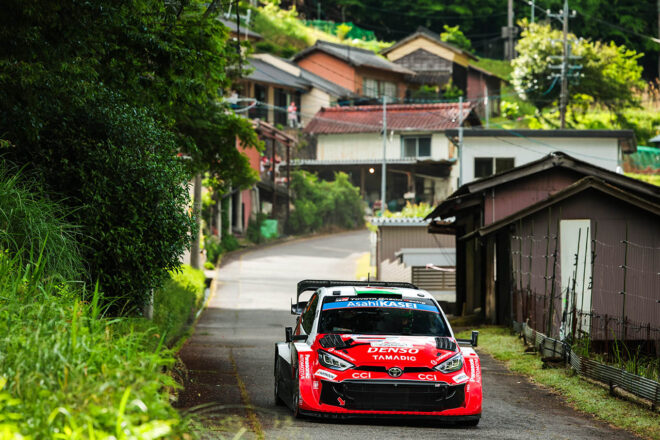 ラリージャパン2026開幕。ちょい濡れの峠でタイムが上下、勝田にタイヤトラブル【SS3後順位結果】