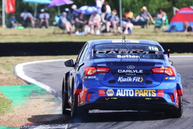 BMWが予選レース制覇から今季初勝利。トヨタの元王者シェドンも移籍後初の通算54勝目／BTCC第3戦