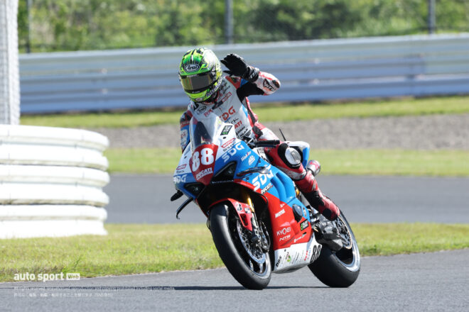 水野涼が開幕4連勝を達成。地元レースの中須賀は2位／全日本ロード第3戦オートポリス JSB1000レース1