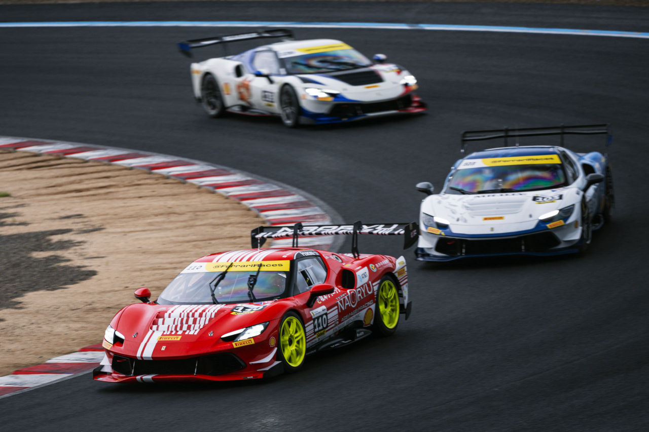前澤友作、初の総合優勝飾る。2年ぶり復帰のフェラーリ・チャレンジ・ジャパンで連続表彰台／第3戦もてぎ