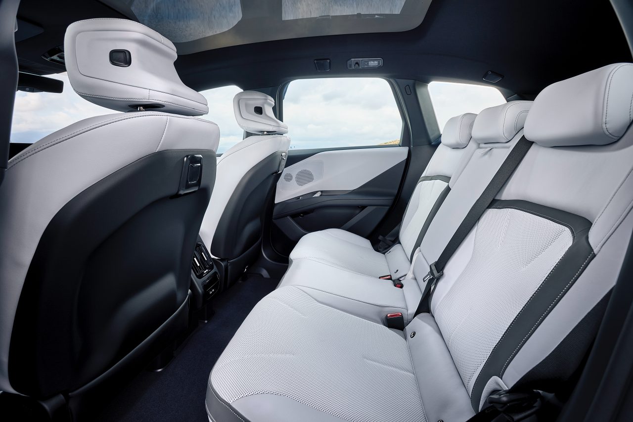 BMW、ノイエ・クラッセ第1弾『iX3』の優先商談申し込みを開始。第6世代BMW eDriveテクノロジー搭載