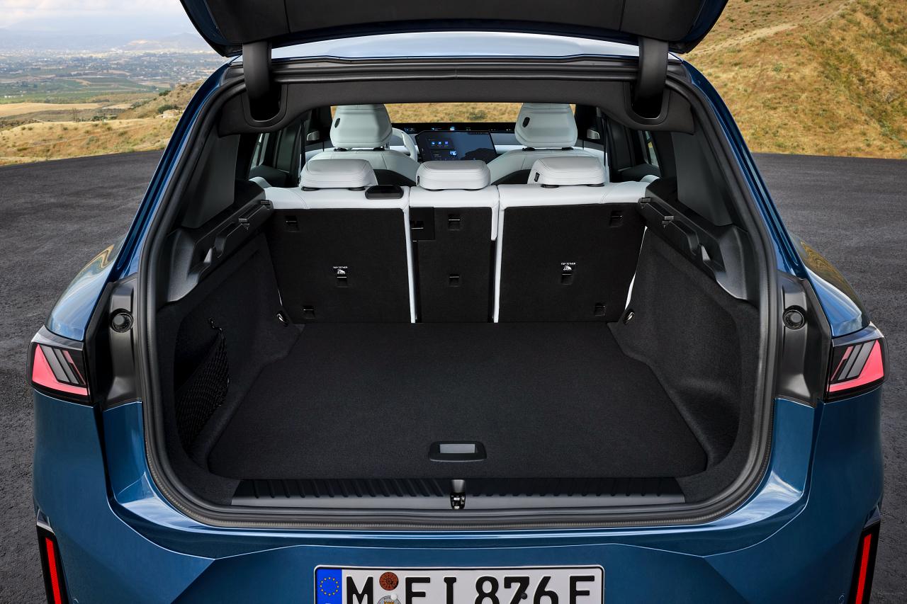 BMW、ノイエ・クラッセ第1弾『iX3』の優先商談申し込みを開始。第6世代BMW eDriveテクノロジー搭載