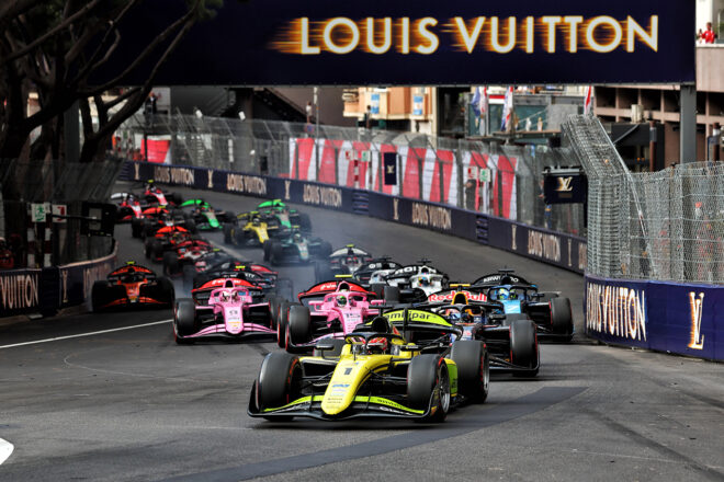 2026年FIA F2第4戦モンテカルロ　フィーチャーレースのスタート
