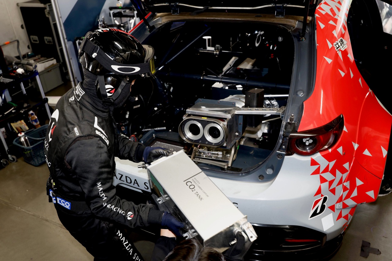 MAZDA SPIRIT RACING 3 Future concept（寺川和紘／阪口良平／堤優威／川田浩史／前田育男）