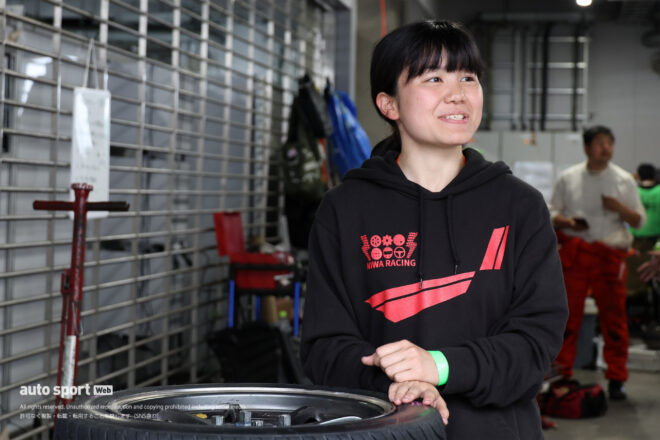 庄野涼香監督（Fets高砂NIWA Racingロードスター）