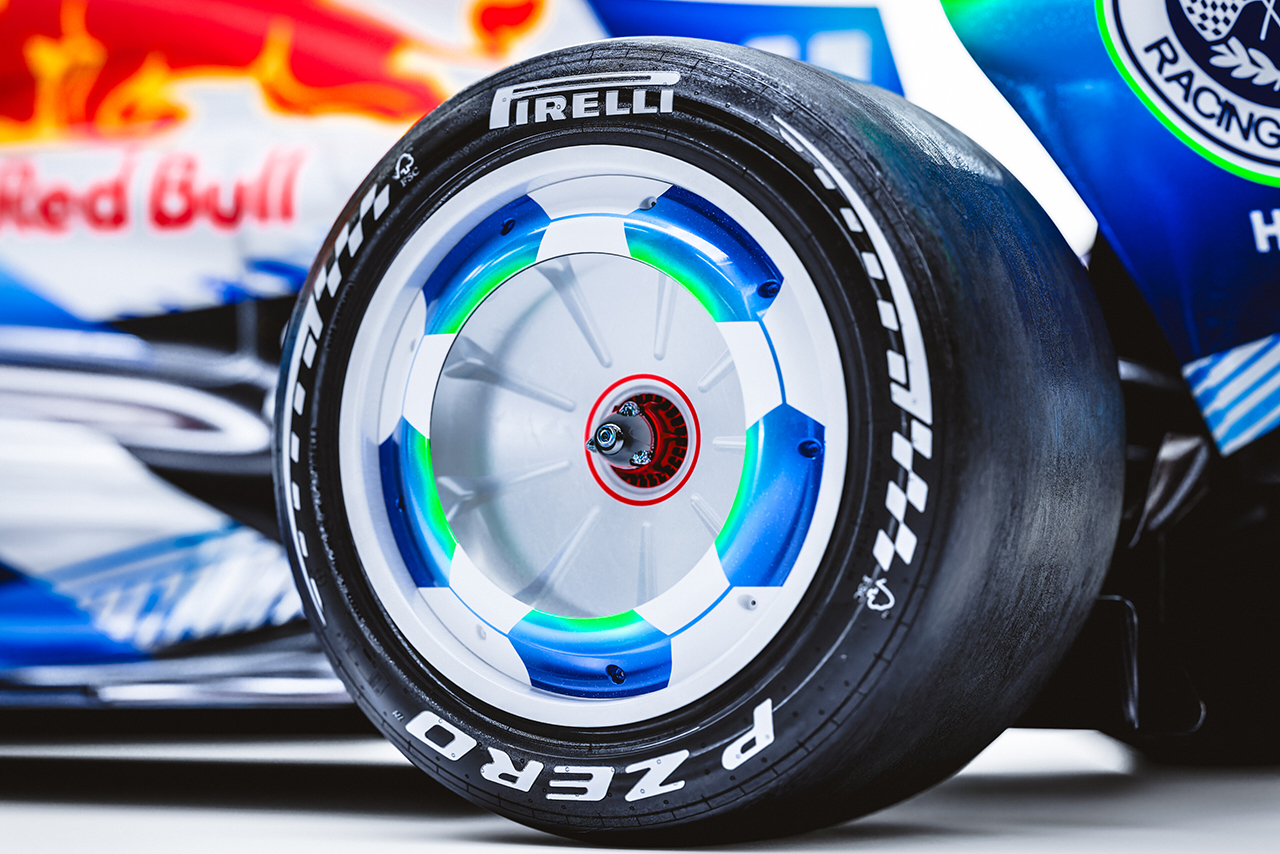 レーシングブルズ『VCARB 03』／2026年F1第7戦バルセロナ・カタルーニャGPの特別マシンカラーリング