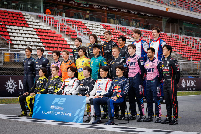 2026年FIA F2第5戦バルセロナ　6月11日（木）に行われた参戦ドライバーの集合写真撮影