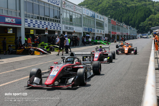全日本スーパーフォーミュラ・ライツ選手権第10戦／第11戦は三井優介がダブルポールを獲得。梅垣清が続く