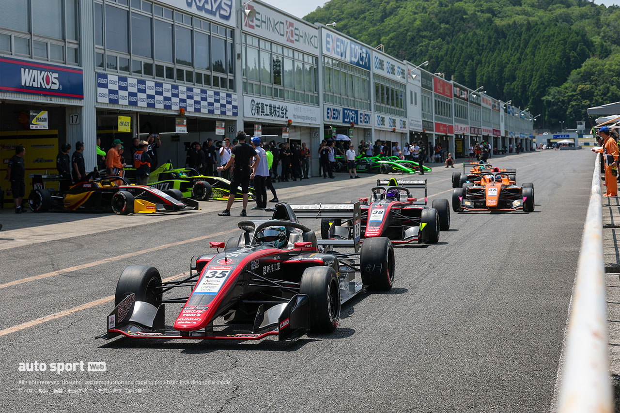 全日本スーパーフォーミュラ・ライツ選手権第10戦／第11戦は三井優介がダブルポールを獲得。梅垣清が続く