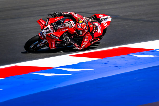 ニッコロ・ブレガ（Aruba.it Racing - Ducati）