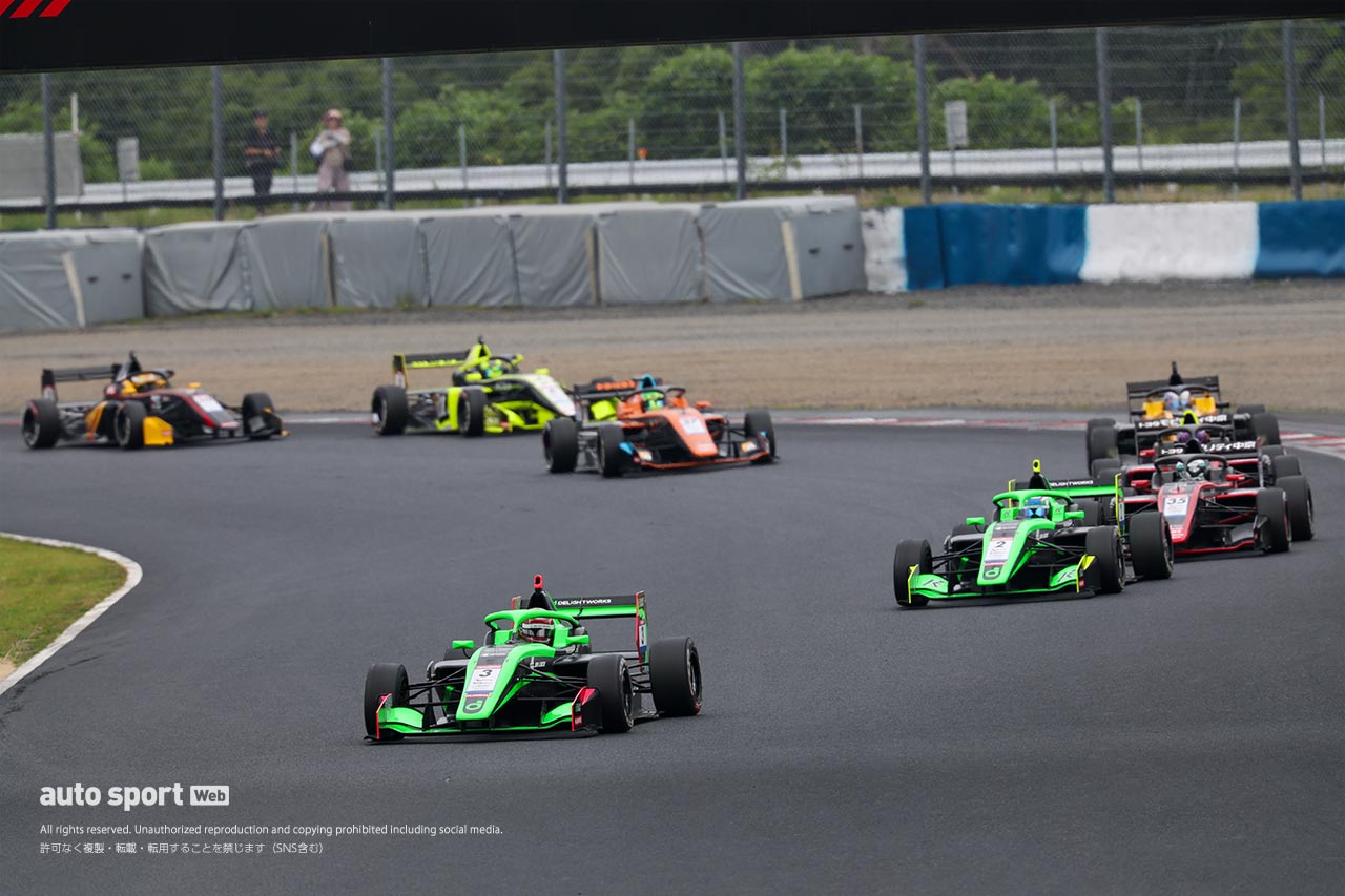 スーパーフォーミュラ・ライツ第10戦岡山は三井優介が連勝。卜部和久が2位でDELiGHTWORKS RACINGが初のワン・ツー