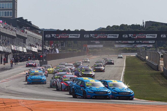 新生ジーリーが躍進。サンティアゴ・ウルティアが週末“スイープ”で3連勝／TCRワールドツアー第2戦