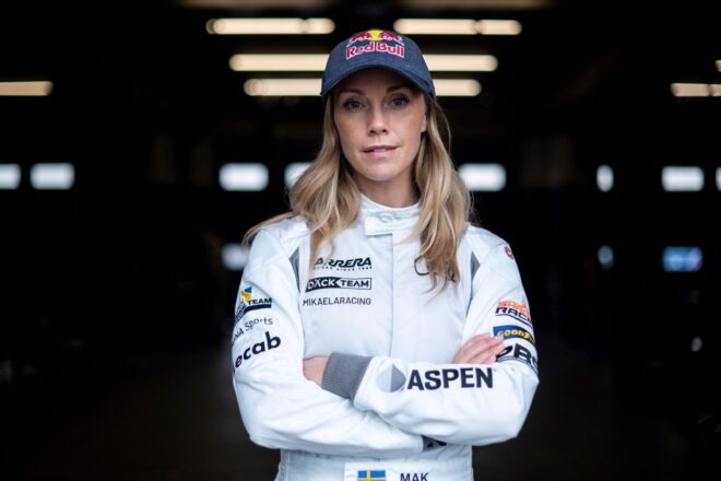 ミカエラ-アーリン・コチュリンスキーvsリア・ブロック。ラリーXアメリカ参戦へ「FC1に乗るのが楽しみ」