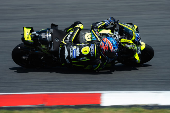 王者猛追の小椋藍、強みを発揮し2位入賞「もう一度同じレースができるなら、序盤からプッシュしたい」／第9戦チェコGP