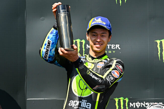 王者猛追の小椋藍、強みを発揮し2位入賞「もう一度同じレースができるなら、序盤からプッシュしたい」／第9戦チェコGP