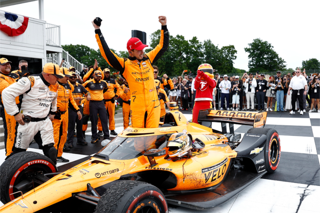 最後尾からの大逆転。逆境を跳ね除けたルンガーがキャリア3勝目／インディカー第10戦