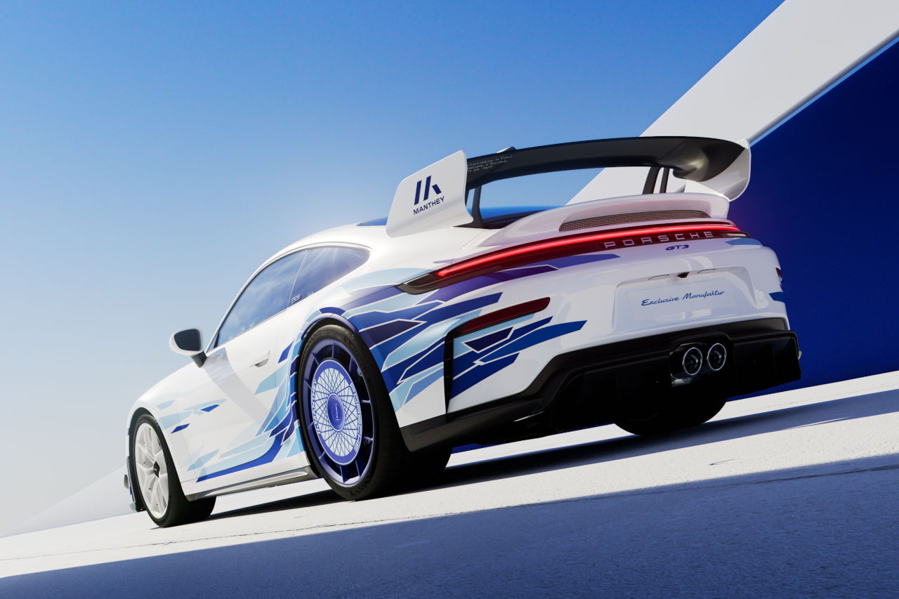 日本限定30台、マンタイキットを装備する『911 GT3アルティザンエディション』の予約受注が開始