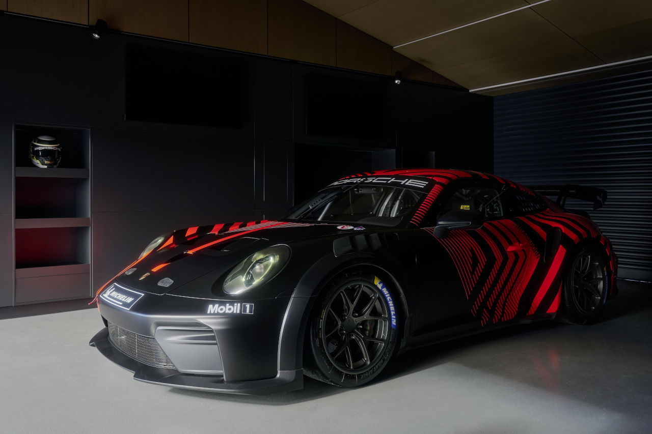 ポルシェが新型GT4マシン『911 GT4 R』を発表。718ケイマンの後継機として2027年デビュー予定