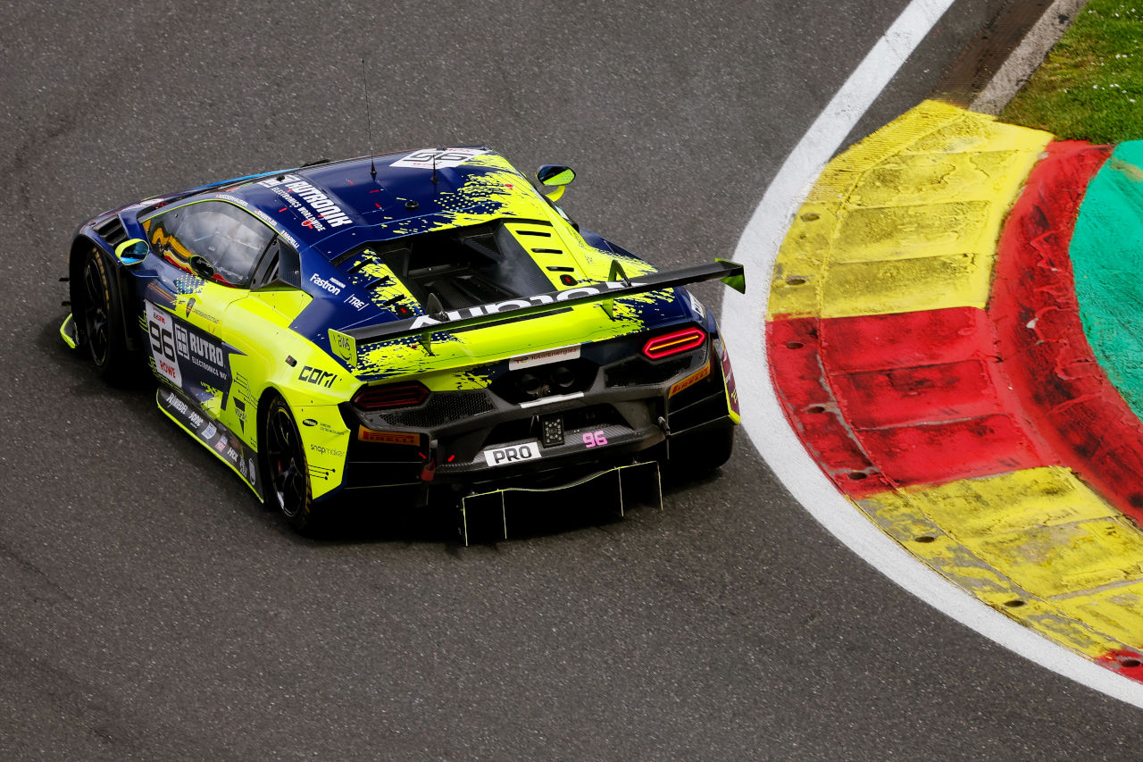 前年のスパ24時間覇者たちがライバルとして再会。新車テメラリオで挑む新たな戦いと彼らの絆
