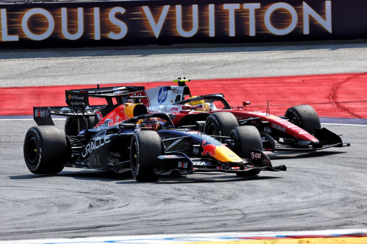 マックス・フェルスタッペン（レッドブル）＆ルイス・ハミルトン（フェラーリ）