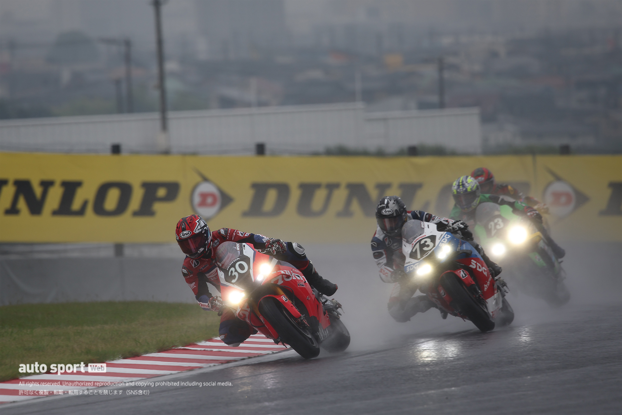 雨の走行の様子／2026鈴鹿8耐 合同テスト 2回目