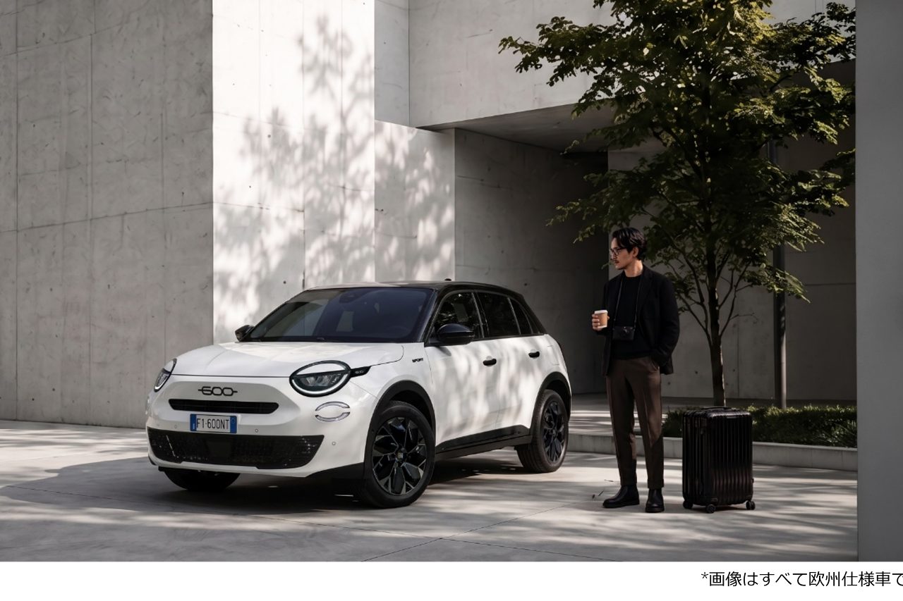 フィアット、コンパクトSUV『600』に初のブラックアクセント採用の限定車“Sport”を設定