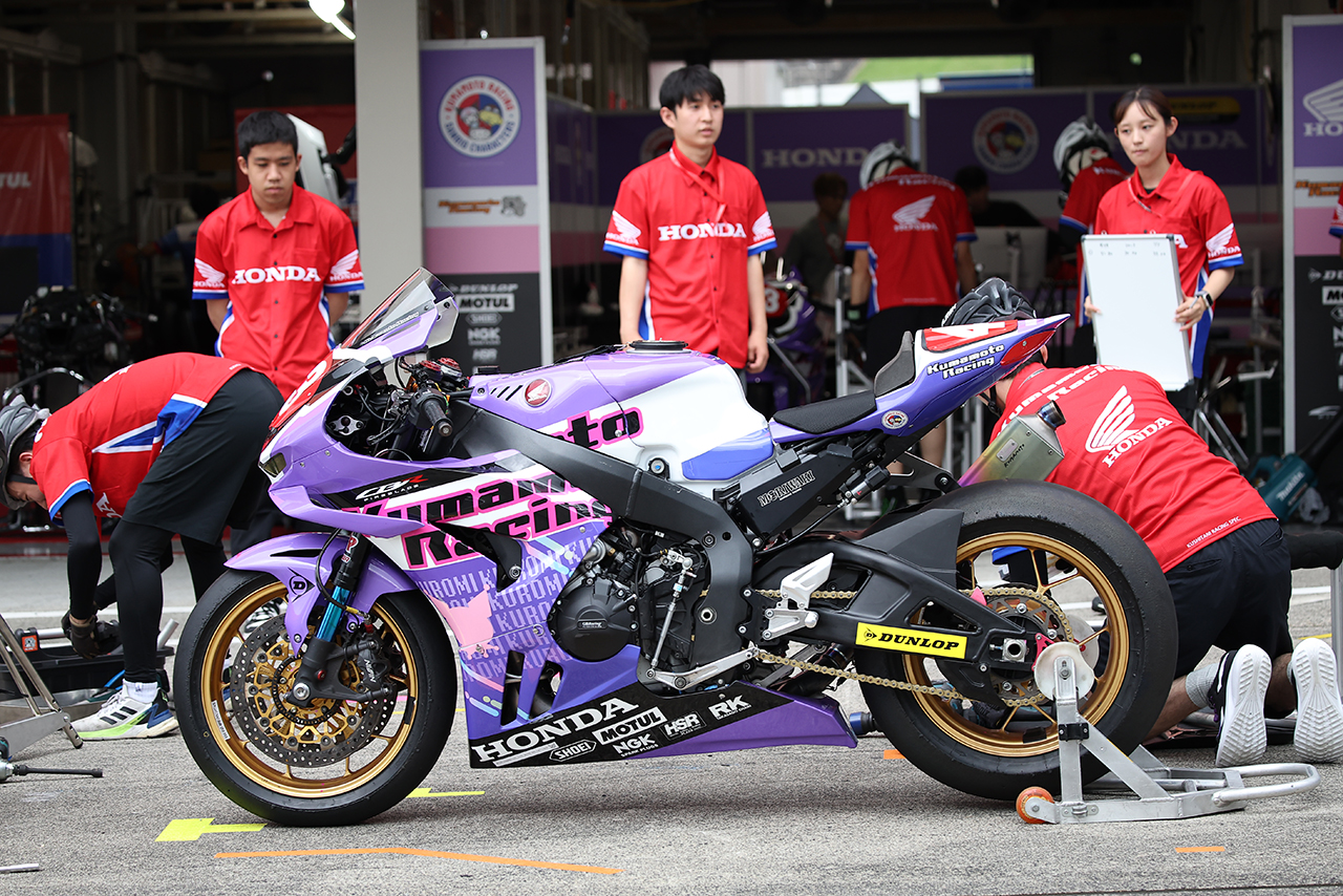 SANRIO CHARACTERS × Honda Kumamoto RacingのホンダCBR1000RR-R／2026鈴鹿8耐