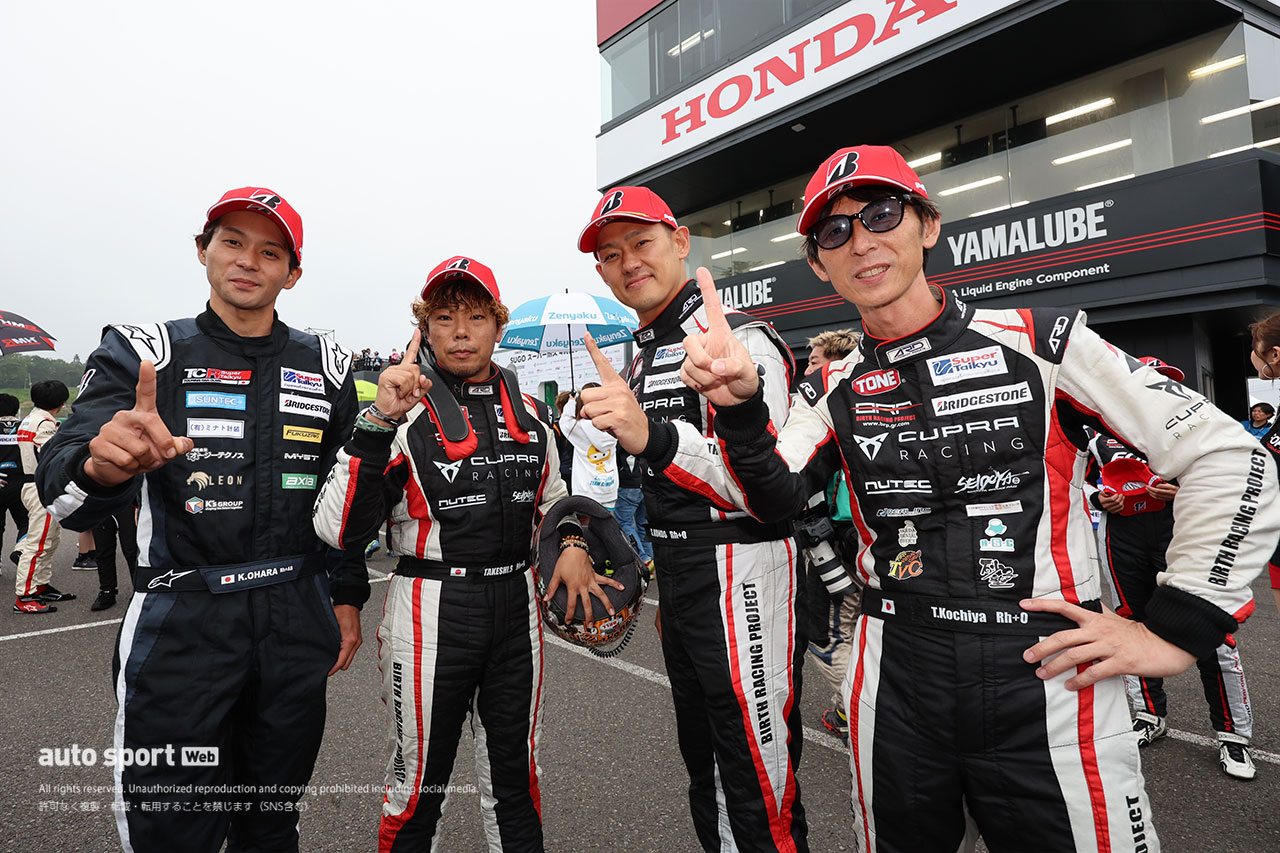 大原佳祐／末廣武士／近藤説秀／東風谷高史（BRP★NUTEC 制動屋 CUPRA TCR）