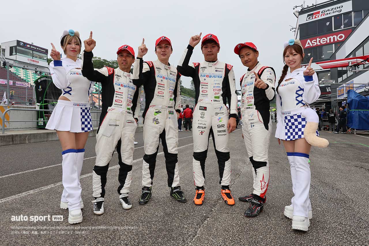 酒井仁／高橋裕史／伊藤鷹志／藤田真哉（エアバスター Winmax RC350 EXEDY）